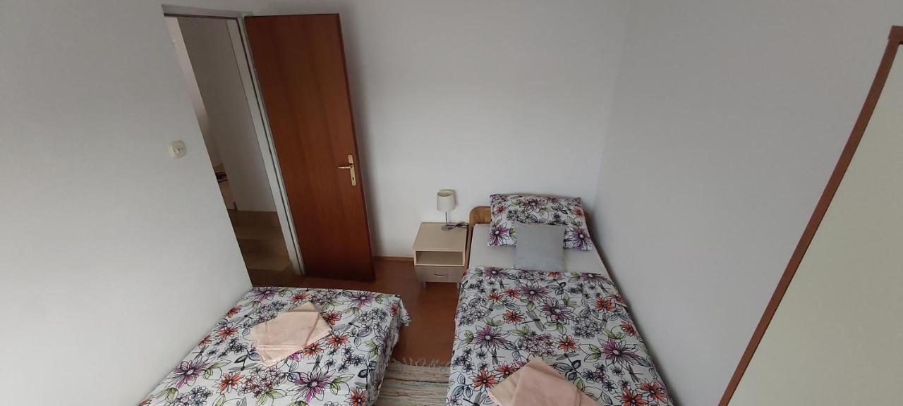 Apartmani Ruža Kosljun Bagian luar foto